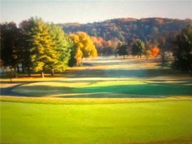 44 acre, Cleared & Flat Lot with ALL utilities at the street!