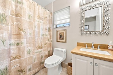 Welcome to this charming 2-bedroom, 2-bathroom villa located in - photo 35