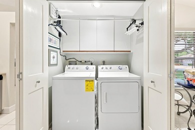 Welcome to this charming 2-bedroom, 2-bathroom villa located in - photo 36