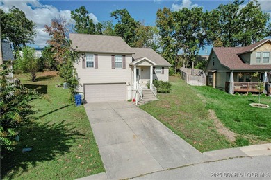 Welcome to 135 Primrose Lane in Camdenton! This beautifully - photo 37
