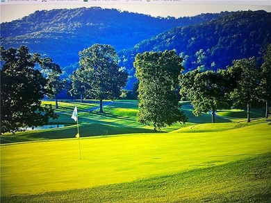 44 acre, Cleared & Flat Lot with ALL utilities at the street!