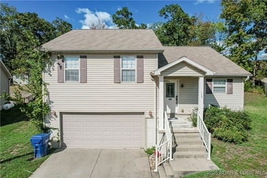 Welcome to 135 Primrose Lane in Camdenton! This beautifully - photo 38