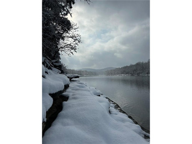 44 acre, Cleared & Flat Lot with ALL utilities at the street!