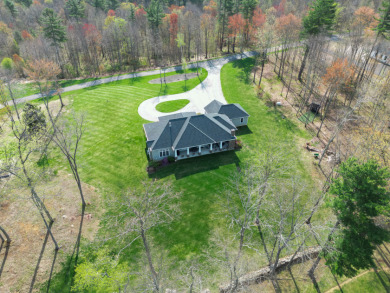 Pristine Contemporary Ranch with 3 bed, 3.5 bath, 3 car garage - photo 2