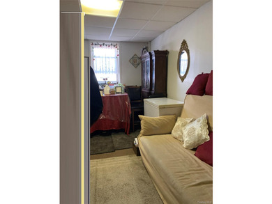 Short Sale. Fully Finished Basement with Separate Entrance - photo 5