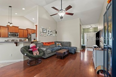 Ready for you to home. Settle into this wonderful 3 bedroom, 2 - photo 8