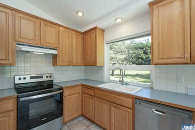 Nature meets convenience in this hidden Happy Valley gem. Tucked - photo 11