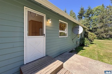 Nature meets convenience in this hidden Happy Valley gem. Tucked - photo 26