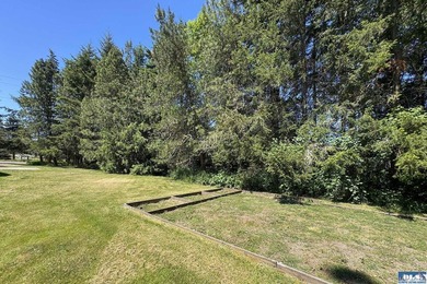 Nature meets convenience in this hidden Happy Valley gem. Tucked - photo 28
