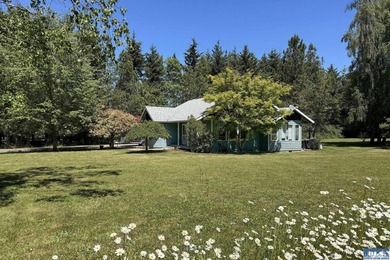 Nature meets convenience in this hidden Happy Valley gem. Tucked - photo 41