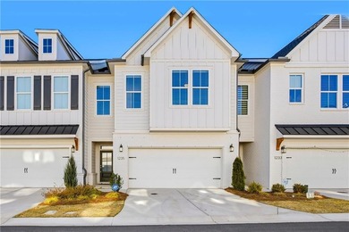 Lake Lanier Townhome/Townhouse For Sale in Cumming Georgia