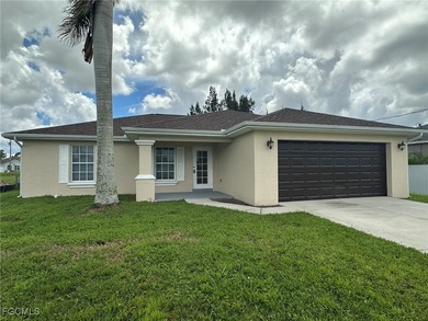 Cape Coral Area Home For Sale in Cape Coral Florida