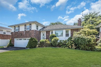Classic split-level home offering approximately 1800 square feet - photo 2