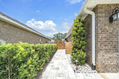 Beautifully maintained home with exceptional outdoor living! The - photo 4