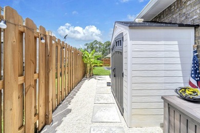 Beautifully maintained home with exceptional outdoor living! The - photo 5
