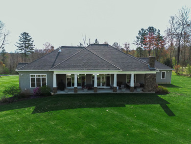 Pristine Contemporary Ranch with 3 bed, 3.5 bath, 3 car garage - photo 1