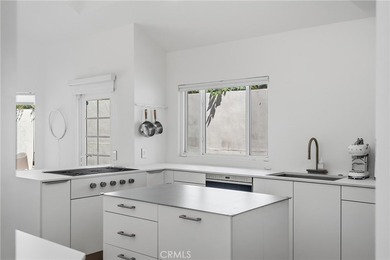 Welcome to 411 Woodcliffe Road, a truly exceptional residence - photo 14