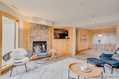Beautiful, light and bright 2 level condo that feels more like a - photo 16