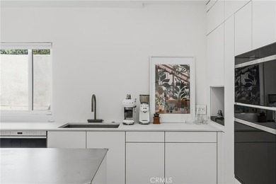 Welcome to 411 Woodcliffe Road, a truly exceptional residence - photo 17