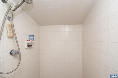 A PROPERTY LIKE THIS COMES ON THE MARKET ONCE IN A GREAT WHILE! - photo 21