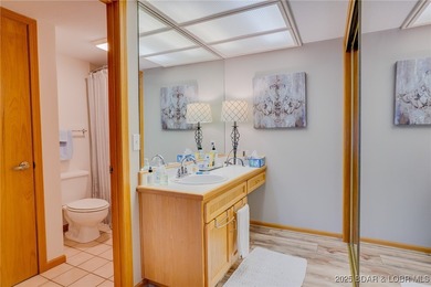 Beautiful, light and bright 2 level condo that feels more like a - photo 22