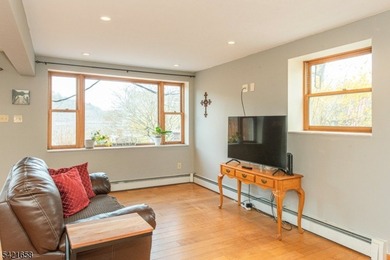 Gorgeous Lakefront home on the West Shore of Culver Lake set on - photo 23