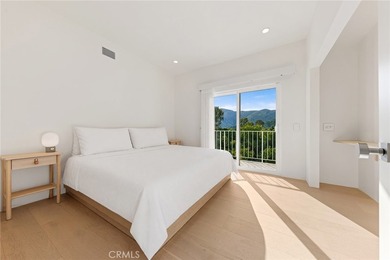 Welcome to 411 Woodcliffe Road, a truly exceptional residence - photo 27
