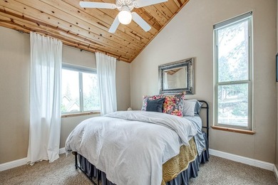 Looking for a spectacular mountain home with breathtaking views - photo 33