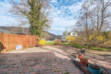 Gorgeous Lakefront home on the West Shore of Culver Lake set on - photo 34