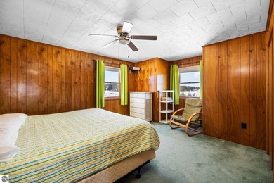 Welcome to your dream retreat, a stunning log-sided house - photo 40
