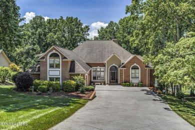 Lake Home For Sale in Loudon, Tennessee