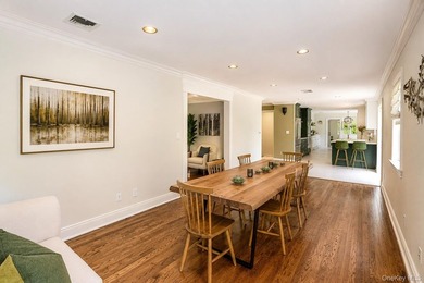 Located in the heart of Huntington, this beautifully updated - photo 11