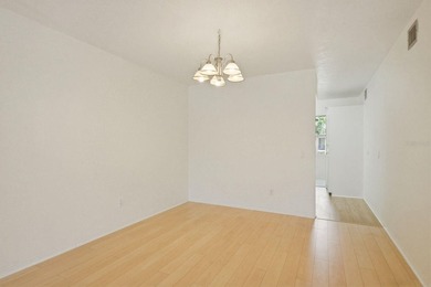 Some photos are virtually staged. Welcome to this beautifully - photo 12
