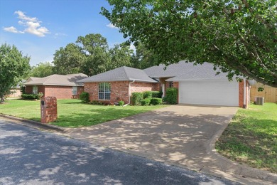 Beautifully updated and ready for you! Located in the heart of - photo 3