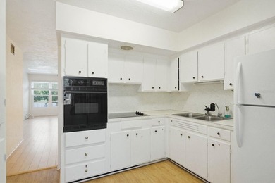 Some photos are virtually staged. Welcome to this beautifully - photo 15