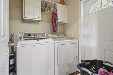 Coastal living within minutes to the beach! Built in 2012 this - photo 17