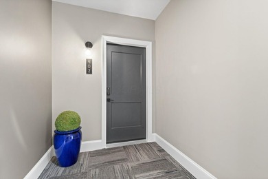 Experience refined, low maintenance living in this rarely - photo 4