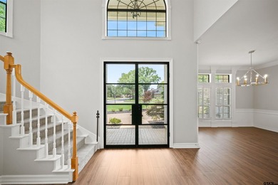 Located in Hollytree & perfectly positioned on a large corner - photo 3
