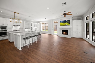Located in Hollytree & perfectly positioned on a large corner - photo 7