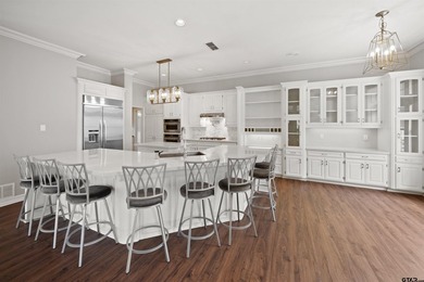 Located in Hollytree & perfectly positioned on a large corner - photo 10