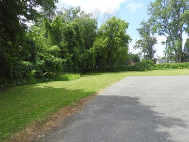 This well maintained mixed use property features three fully - photo 8