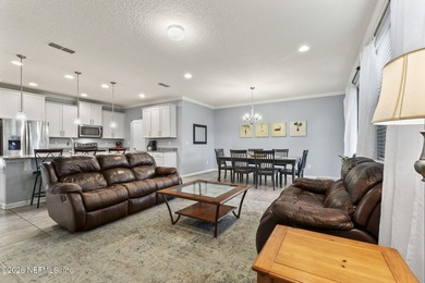 ''A'' rated schools, no CDD fees & a location that makes life - photo 13