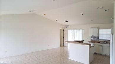 HOME FOR SALE - READY TO MOVE IN! In Lehigh Acres FL, Excellent - photo 6