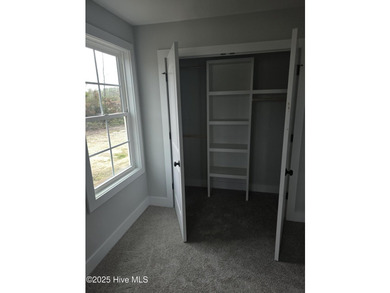 Really nice home for a large family with a fully landscaped huge - photo 22