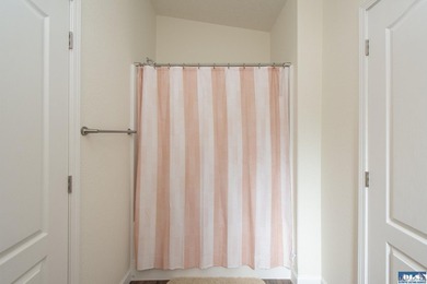 Welcome home! 4 BR, 2 BA home PLUS 2 car detached garage w/ - photo 28