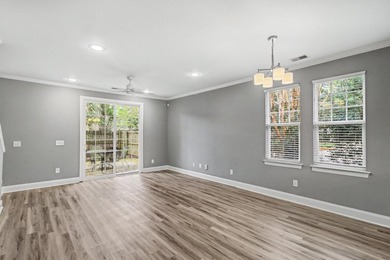 PRICE REDUCTION! MOTIVATED SELLER! Charming 3-bedroom, 2-bath - photo 10