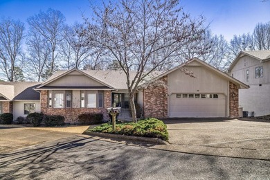 Lake Segovia Townhome/Townhouse For Sale in Hot Springs Village Arkansas