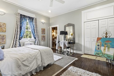 Tucked beneath a canopy of majestic live oaks on coveted Second - photo 33