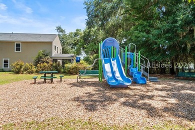 Welcome to 1 Toxaway Lane, where modern comfort meets Lowcountry - photo 39