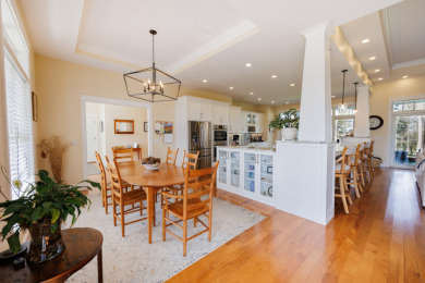 Pristine Contemporary Ranch with 3 bed, 3.5 bath, 3 car garage - photo 8